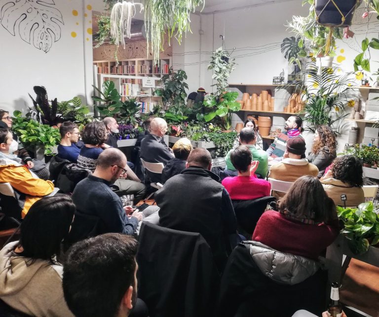 Libreria igor bolgona 768x644