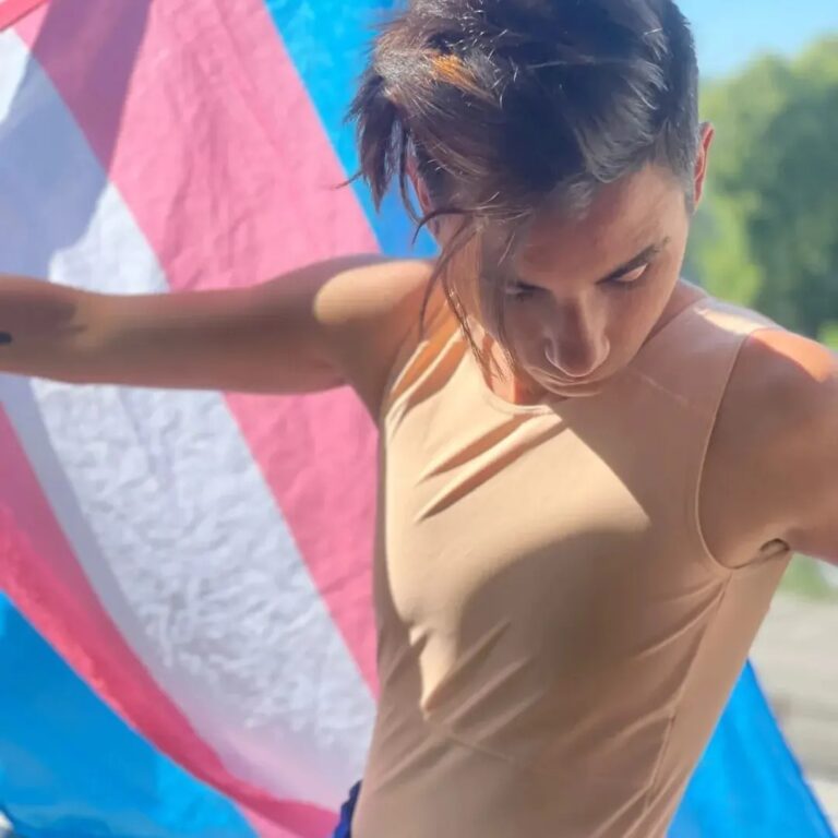 432155188 432094865983878 266011655442493924 n 768x768