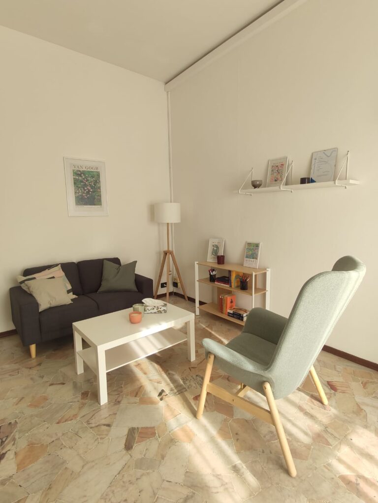 Immagine WhatsApp 2024 05 28 ore 230252 a03e3686 768x1023